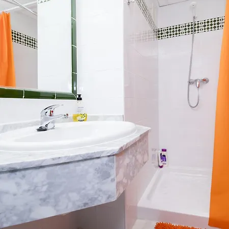 Apartment Espanatour Apartamento Roentgen, 3 *